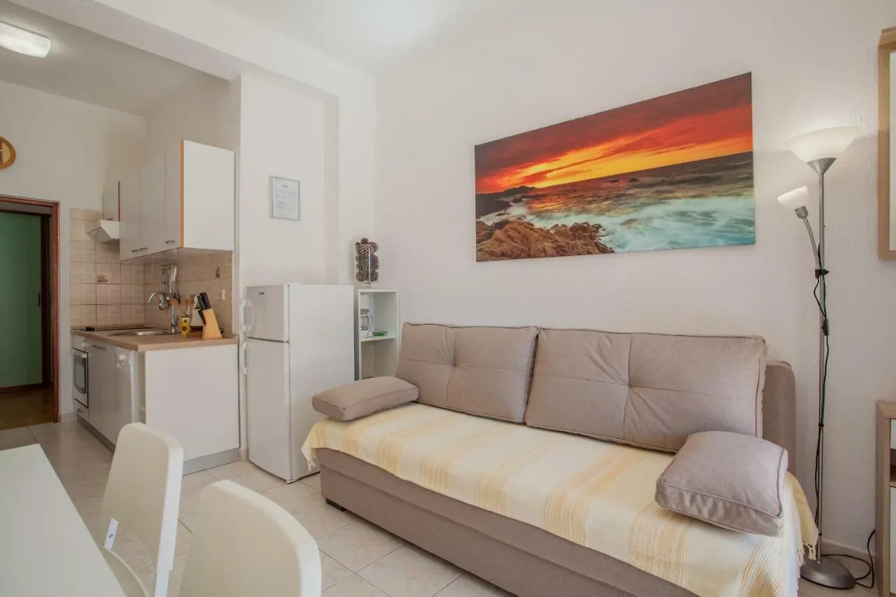 Apartments Eva Cres Croatia
