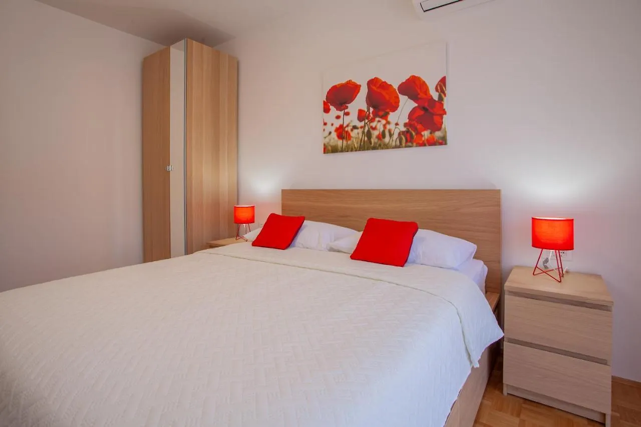Apartments Eva Cres Croatia