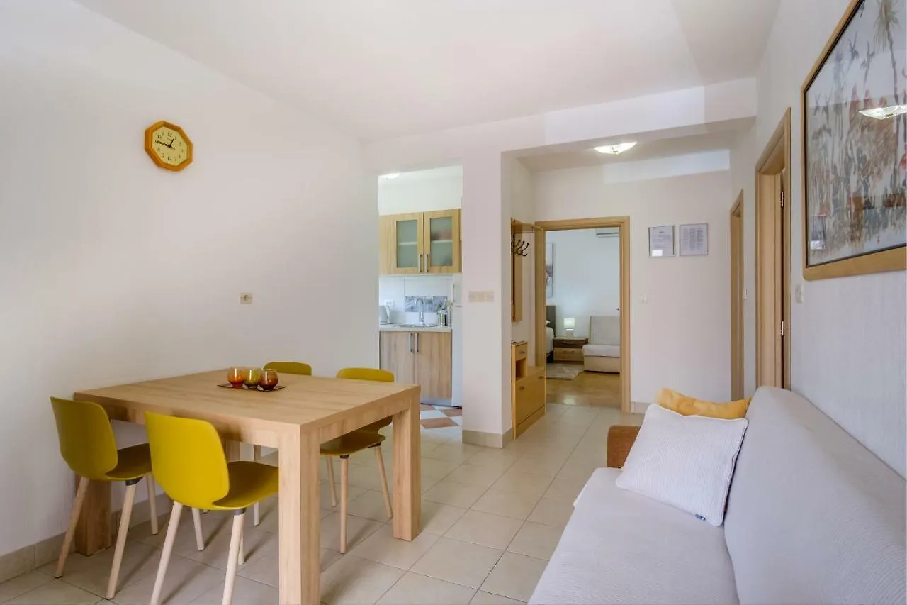 Apartments Eva Cres Croatia