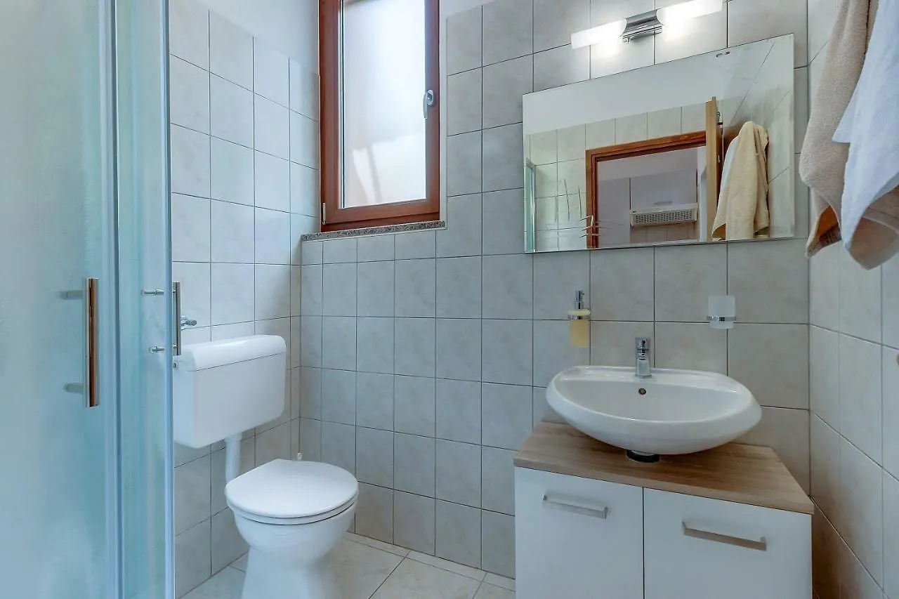 Apartments Eva Cres Horvátország